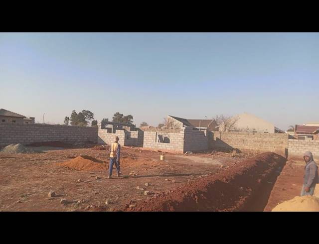 LAND FOR SALE IN VILLA LIZA